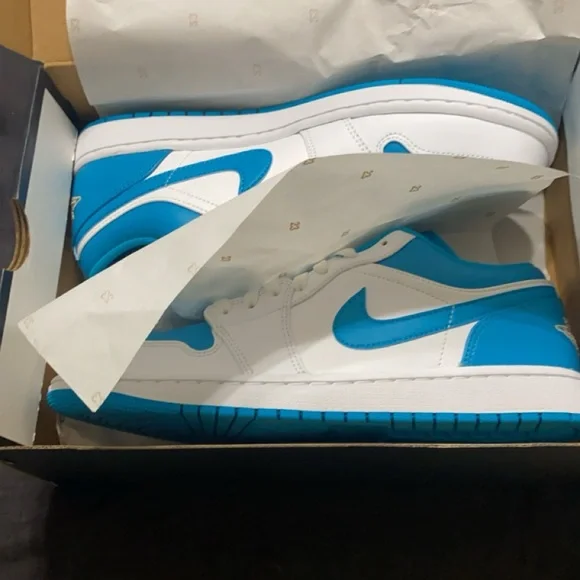 Air Jordan 1 - Picture 1 of 2